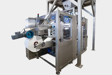 Form Fill and Seal bagging machine